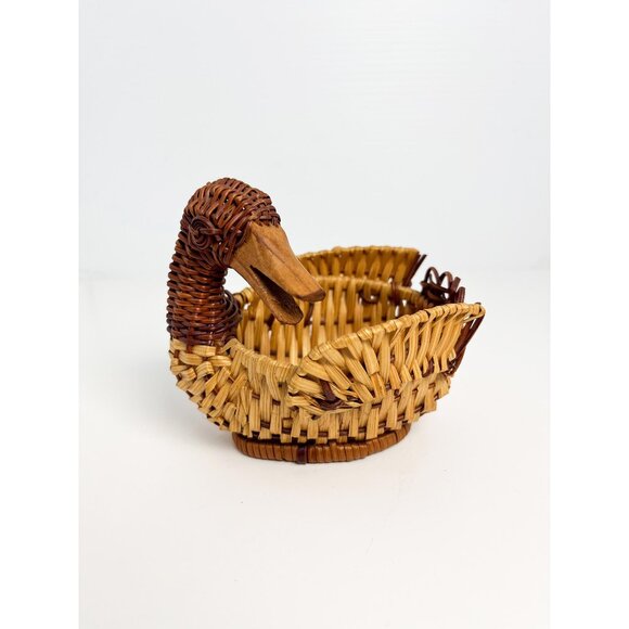 Vintage 90s mini wicker duck basket - Picture 1 of 9